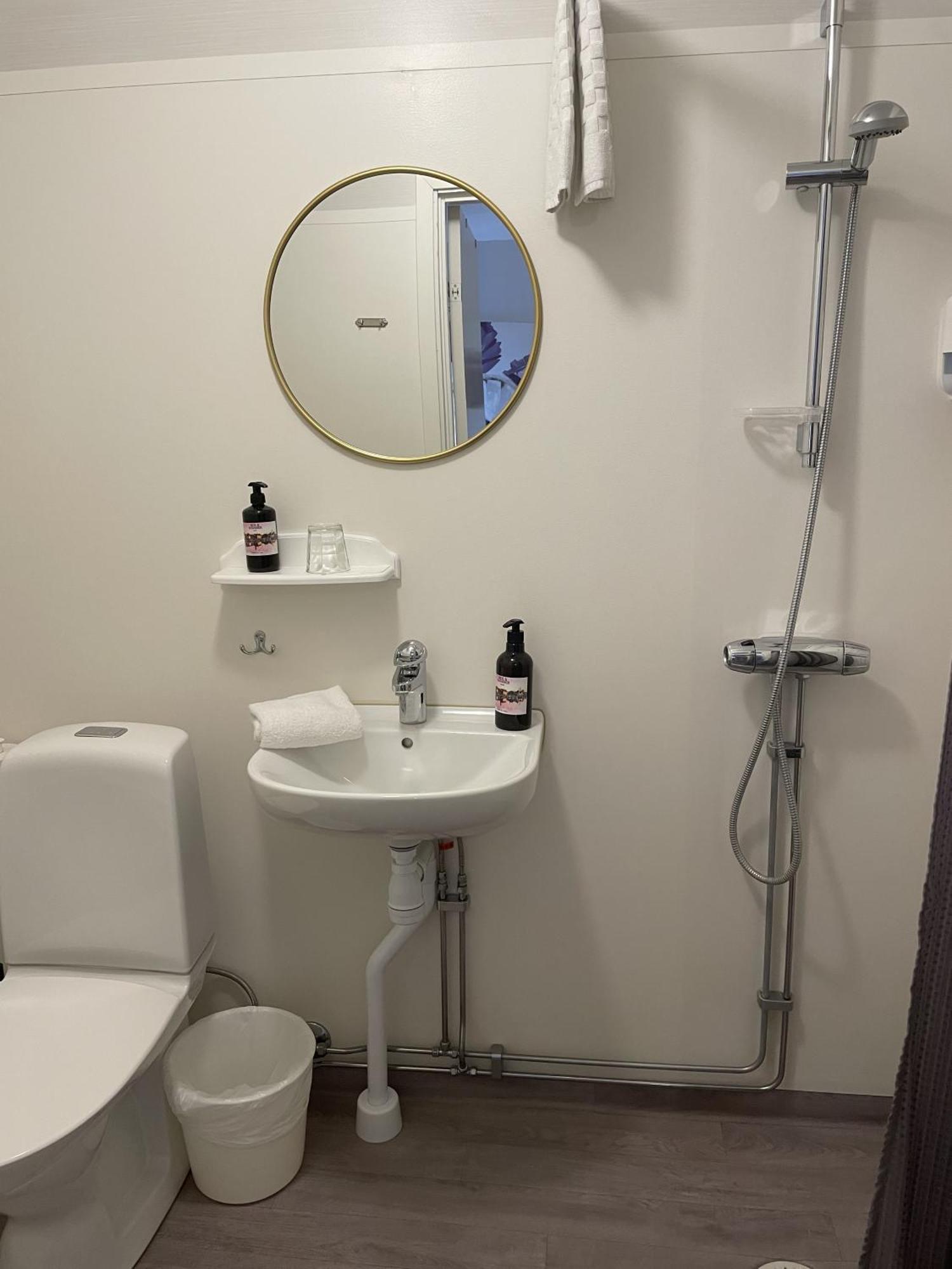 Hotell Briggen I Огус Екстер'єр фото